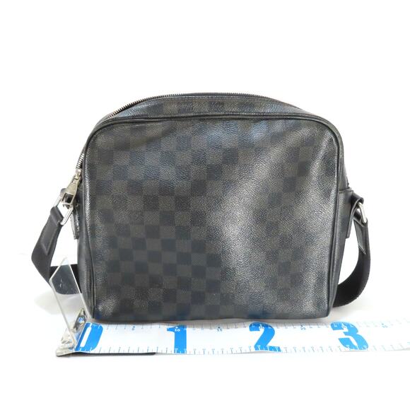 LOUIS VUITTON Damier Graphite Dayton PM Shoulder Bag N41409 - Picture 2 of 16